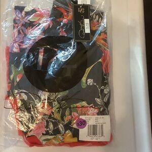 DG2 by Diane Gilman Floral Black Top